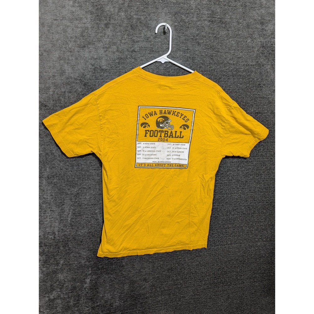Iowa Hawkeyes Football 2004 Schedule T-Shirt Yellow TCI Apparel Mens Large